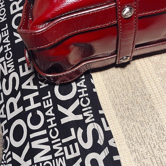 Michael Kors Burgundy Patent Barrel Bag - Picture 9 of 16